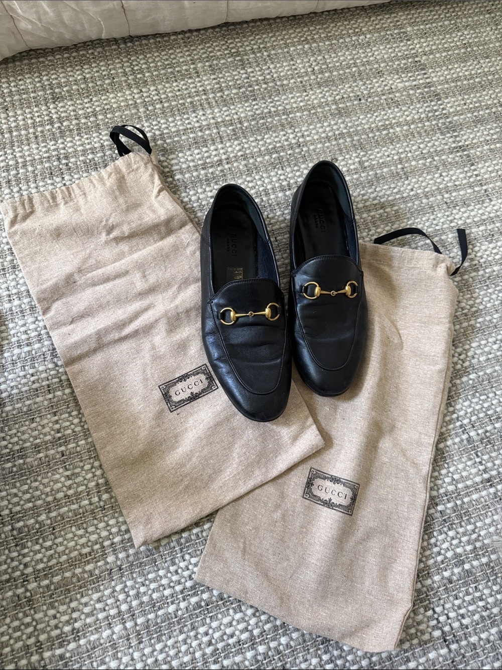 Gucci Black Leather Horsebit Slip-On Loafers size 39.5